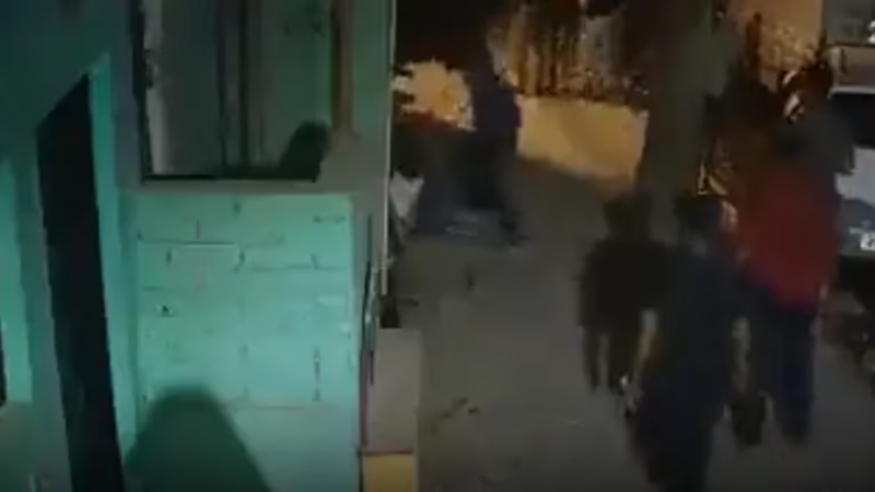 Video: el espeluznante femicidio de una menor que ocurrió ante la vista de todos y en el que nadie intervino