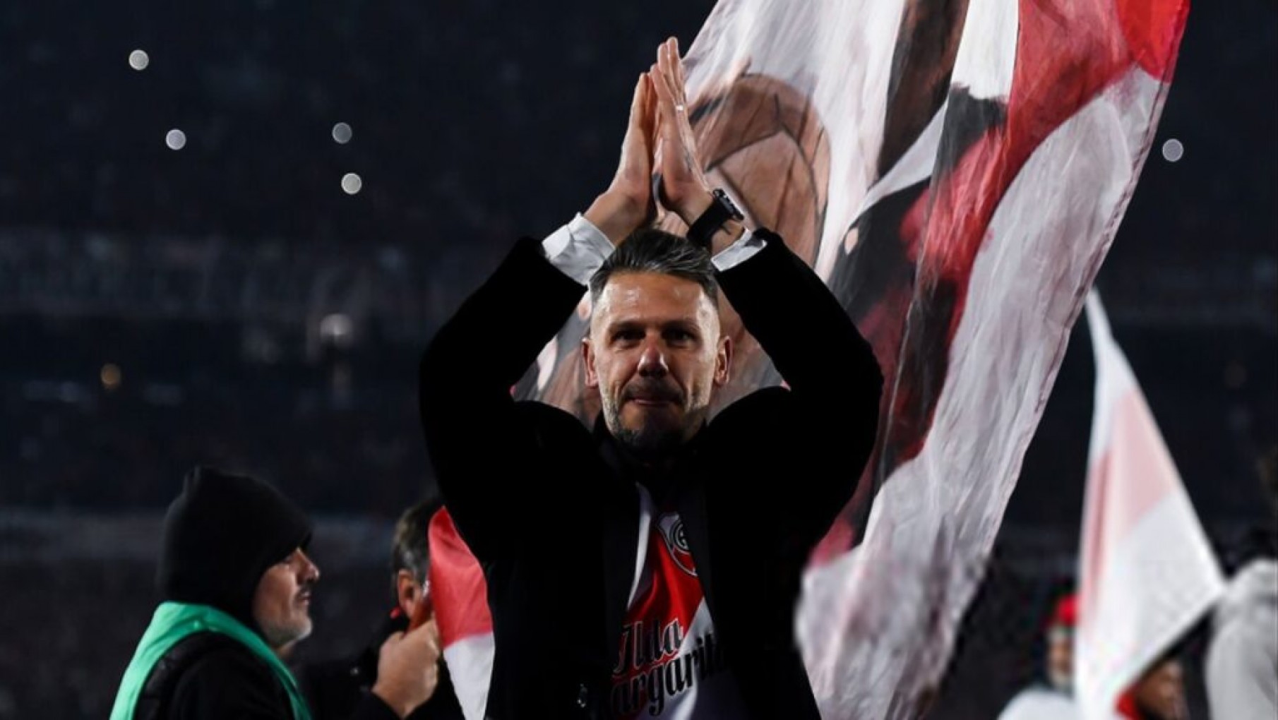 Por una picardía de Demichelis, River y el DT fueron multados por Conmebol