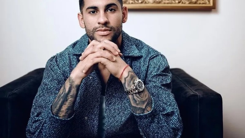 Cuti Romero debutó como modelo y dejó una ola de increíbles memes