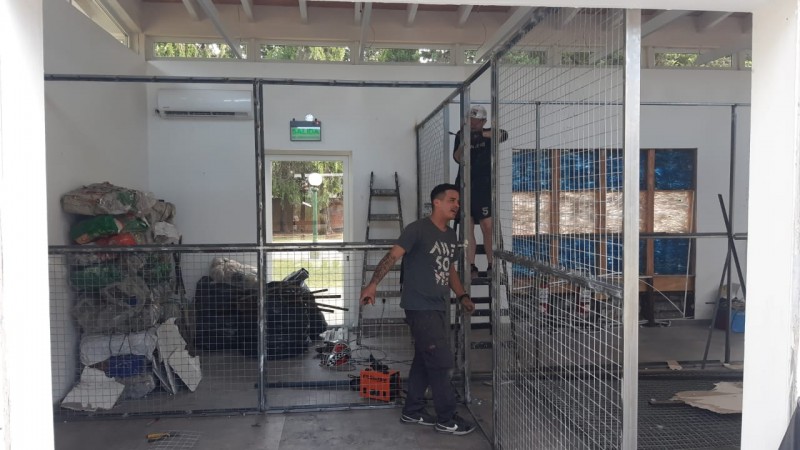 Javier Milei mostró cómo lucen los caniles para sus perros en la Quinta de Olivos