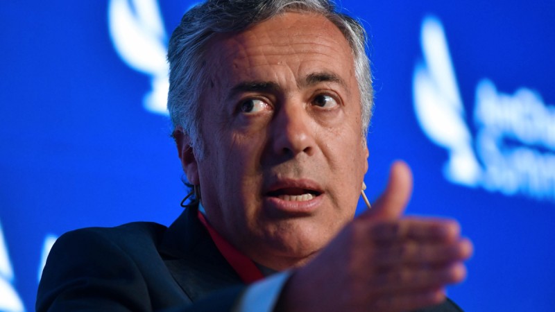 Cornejo criticó la eliminación de los subsidios al transporte impulsada por Milei