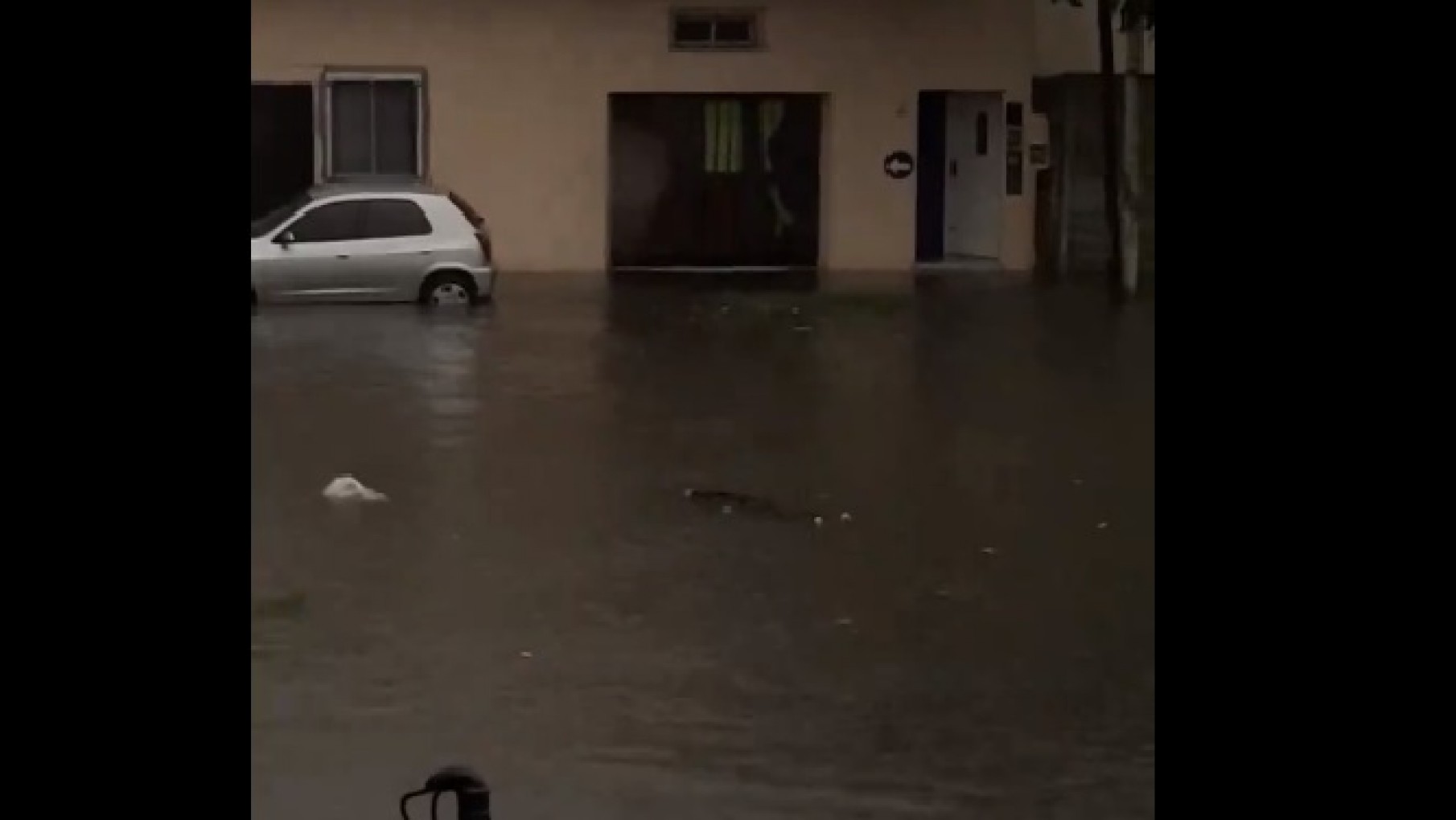 Se conoció de qué murió el hombre que apareció flotando en Lanús, tras las fuertes lluvias