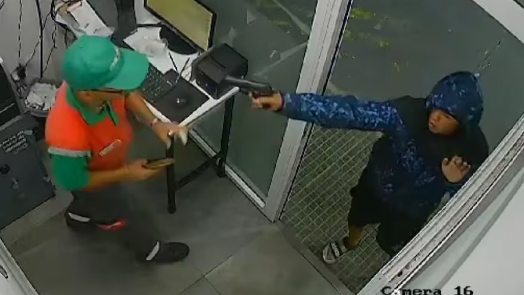 Insólito: liberaron a los dos detenidos por el atroz crimen del playero en Rosario