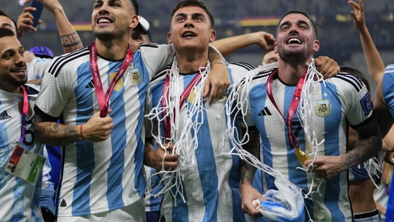 Otra baja en la Selección Argentina para la próxima fecha FIFA y crece la preocupación de Scaloni