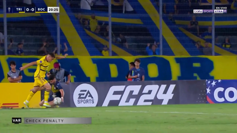 Video: la polémica mano que todo Boca reclamó pero que el VAR no cobró en la Copa Sudamericana