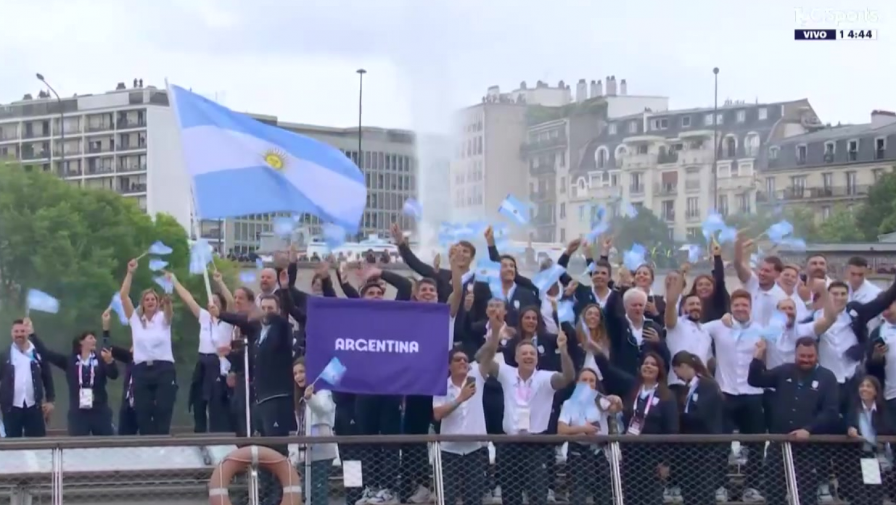 Video: así fue la presentación de la delegación argentina en la apertura de los Juegos Olímpicos