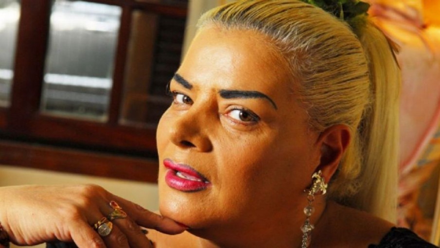 674735453d025_905_510!