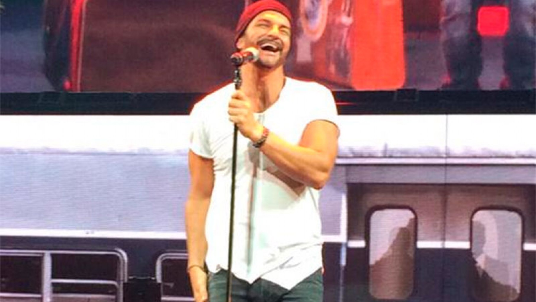 Arjona llegará al Arena Maipú con su gira “Circo Soledad”