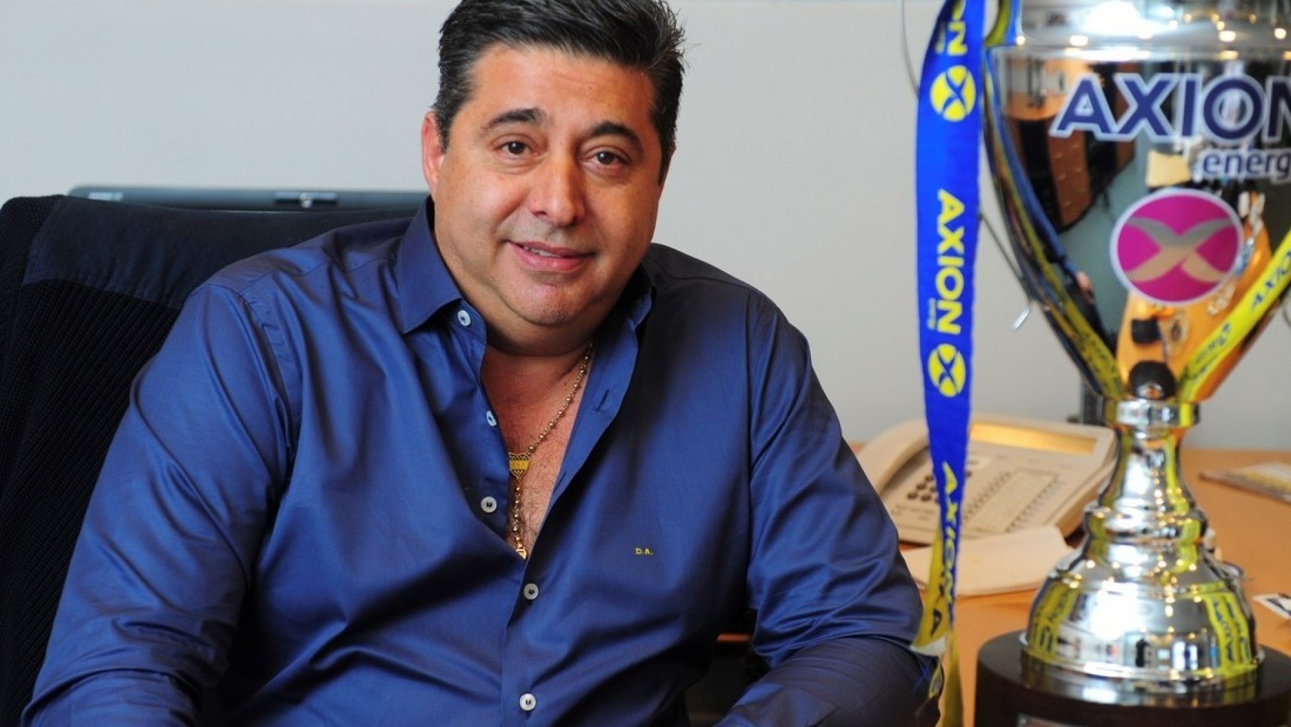 Angelici presenta refuerzos y explicará qué hará en el mercado de pases