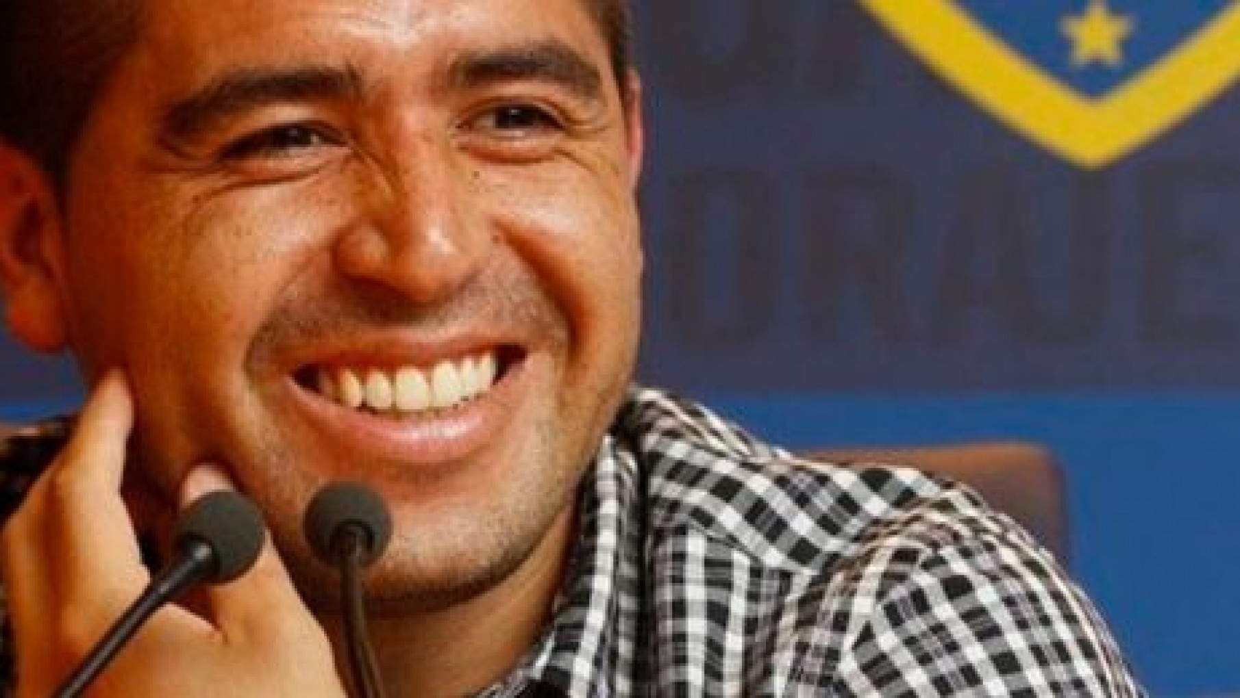 Riquelme busca refuerzos pero el tema económico se lo impide