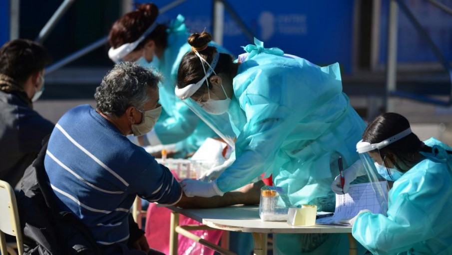 Coronavirus: Argentina se acerca a las 30 mil muertes - Vox - Portal de noticias de la provincia de Mendoza