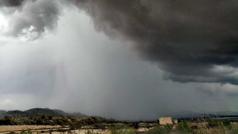 Llega el Zonda y fuertes tormentas: el inquietante pronóstico para este martes