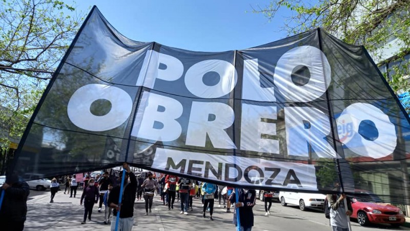 A qué hora y por dónde marcharán los piqueteros en contra de Milei en Mendoza